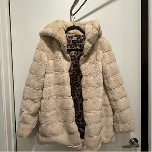 Laundry By Shelli Segal Plush Teddy Jacket in Cream